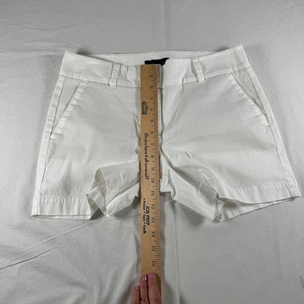 Talbots Women's Size 6 White Cotton Spandex‎ Stretch Pockets Chino Shorts